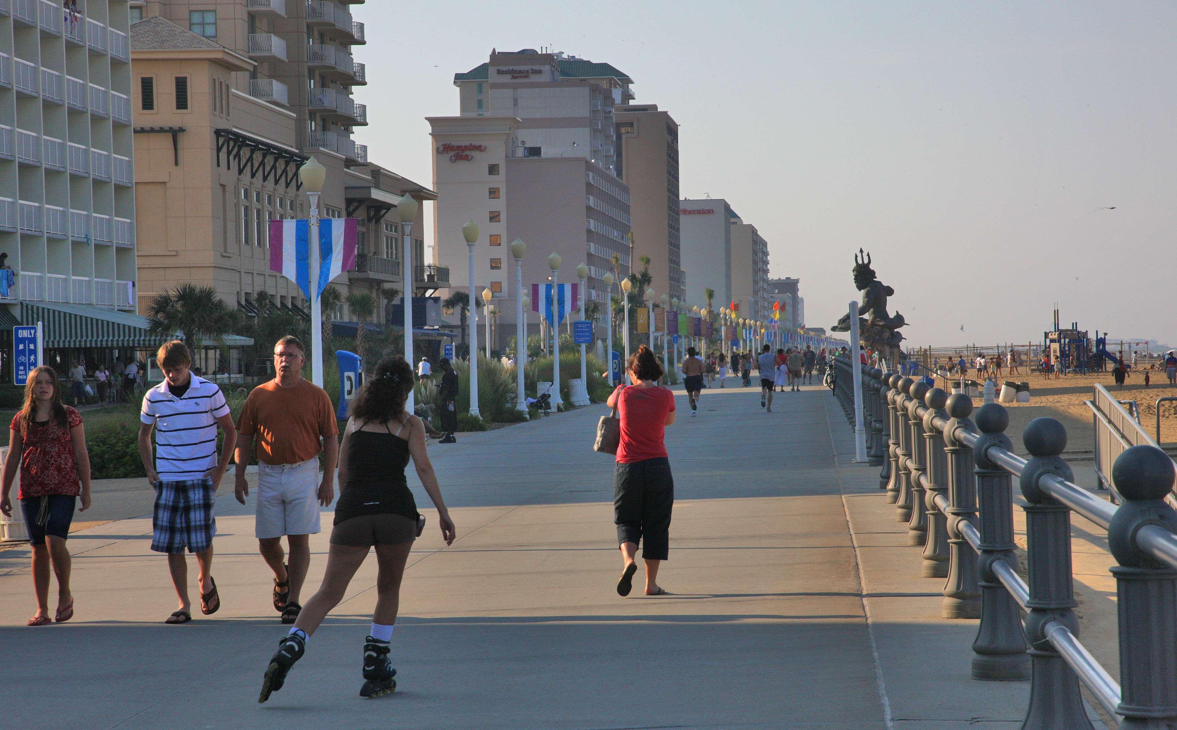 Hampton Inn Virginia Beach Oceanfront North Esterno foto
