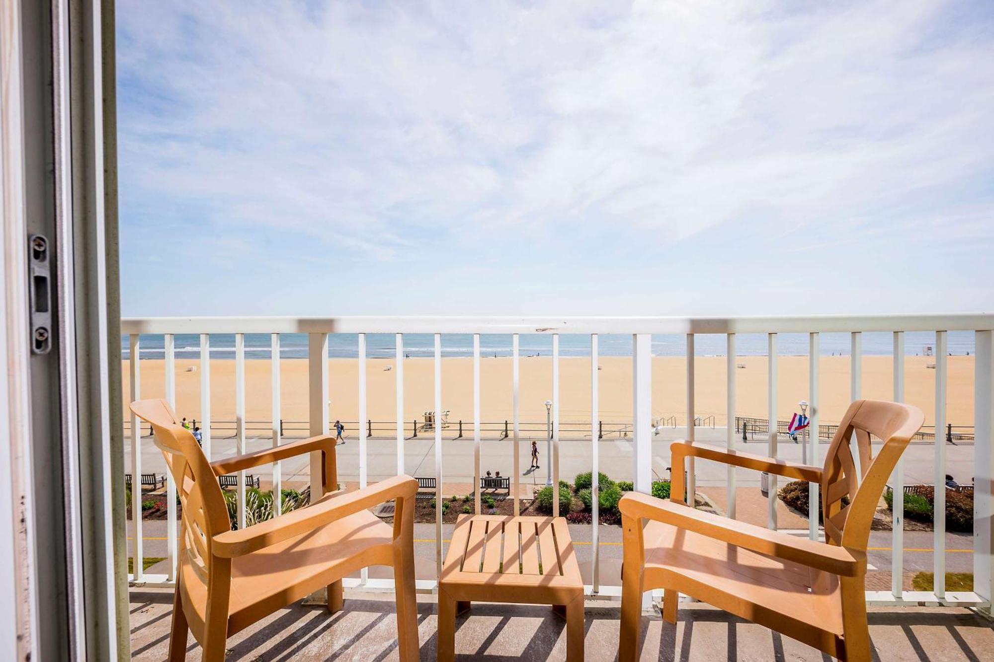 Hampton Inn Virginia Beach Oceanfront North Esterno foto