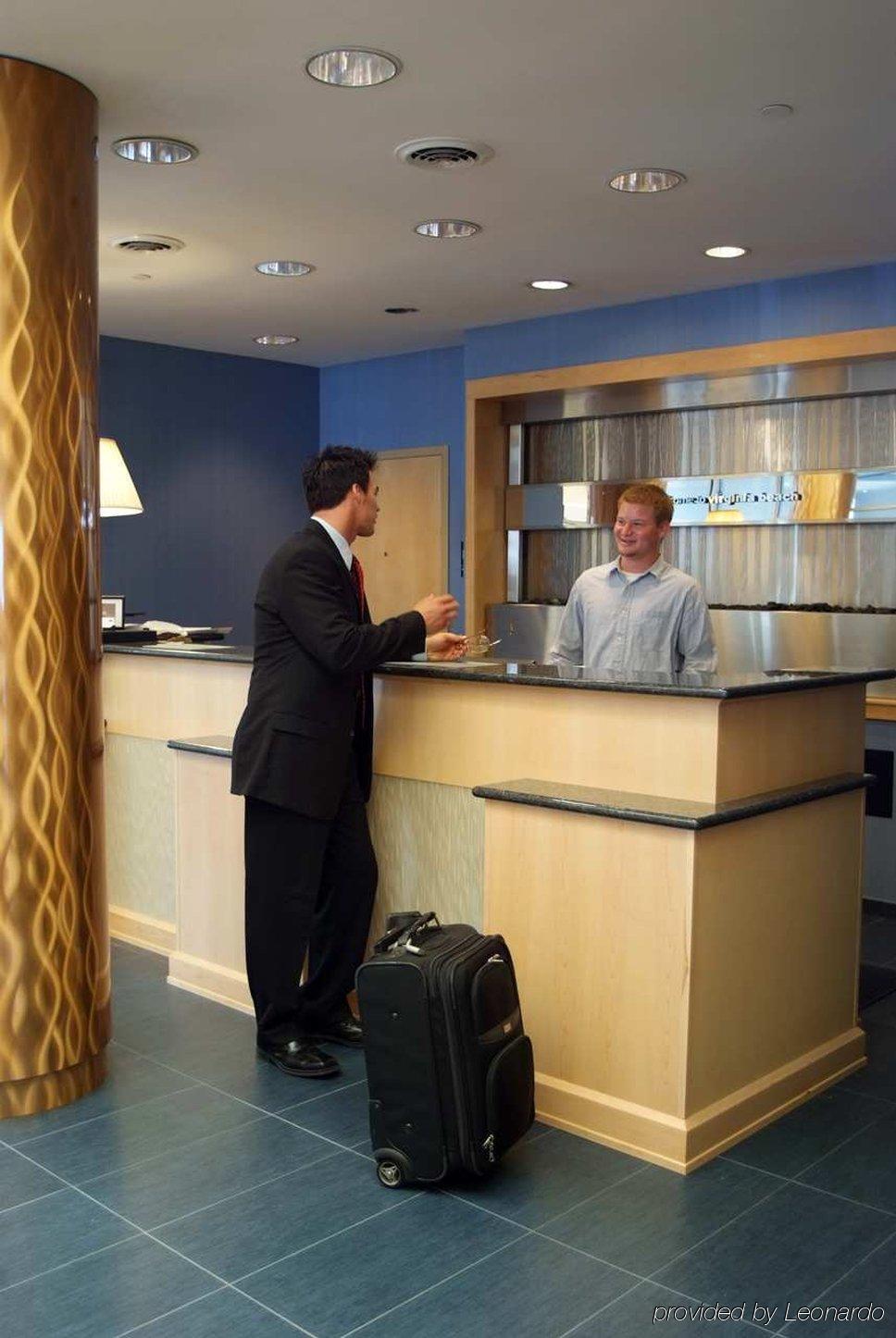 Hampton Inn Virginia Beach Oceanfront North Interno foto